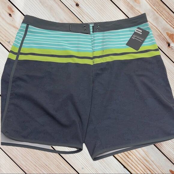 HURLEY PHANTOM Mens 36 Aloha Stripe Board Shorts - Picture 1 of 6
